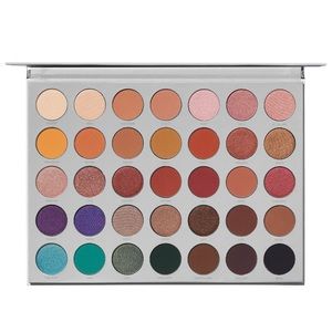 Jaclyn Hill Palette